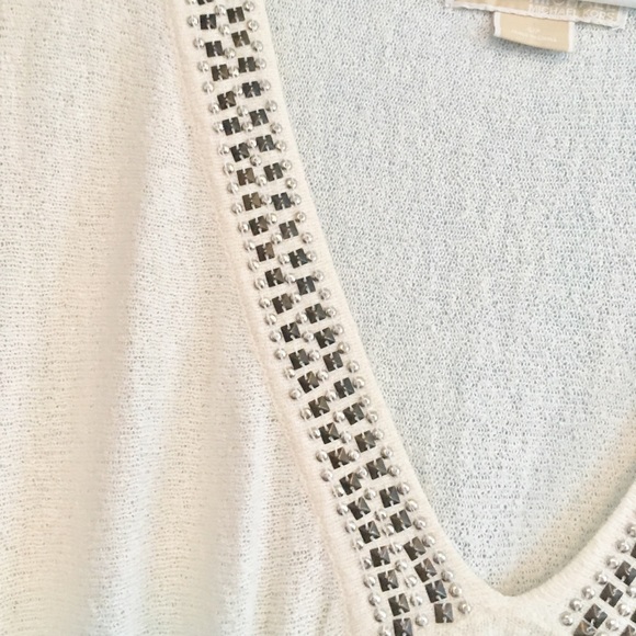 ✨Micheal Kors Mini Dress w Beaded Accents & Deep V - Picture 4 of 8